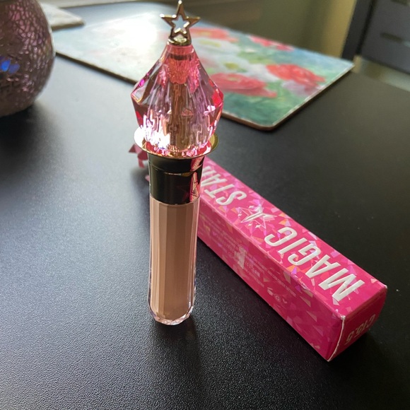 MAGIC STAR Concealer - Picture 1 of 7
